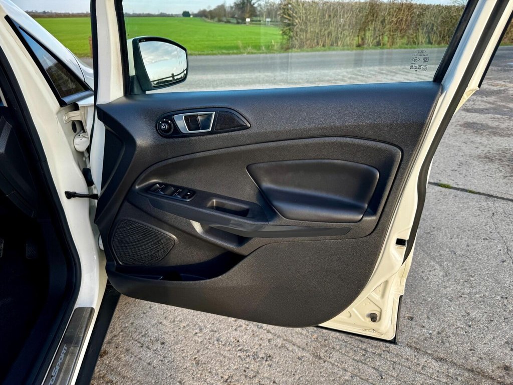 Used Ford Ecosport 2016 for sale - 76953985: Photo 50