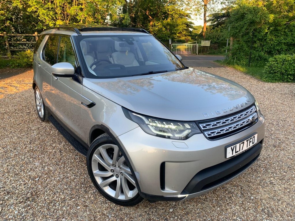 Used Land Rover Discovery 2017 for sale - 76523329: Photo 11