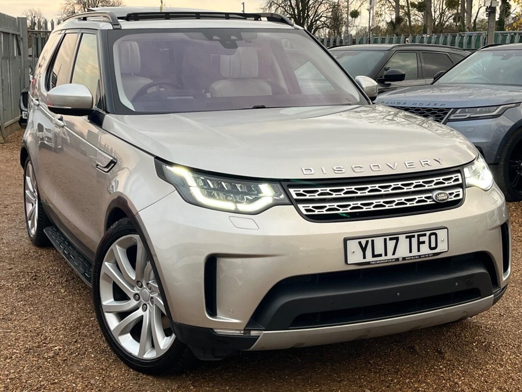 Used Land Rover Discovery 2017 for sale - 76523329: Photo 2