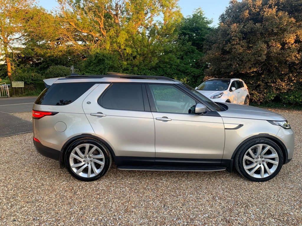 Used Land Rover Discovery 2017 for sale - 76523329: Photo 23