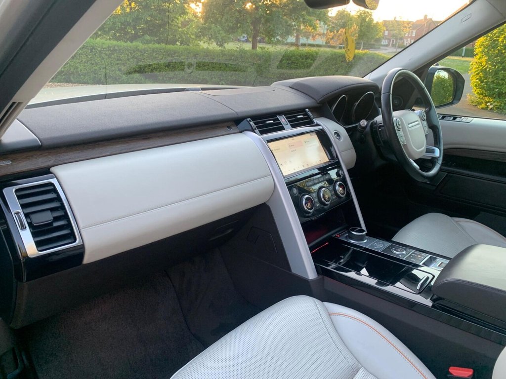 Used Land Rover Discovery 2017 for sale - 76523329: Photo 37