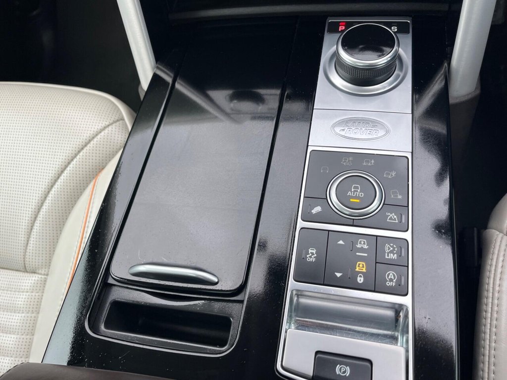 Used Land Rover Discovery 2017 for sale - 76523329: Photo 40