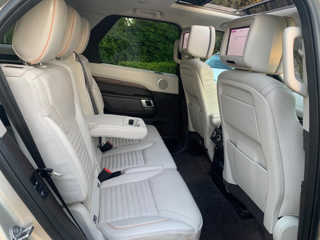 Used Land Rover Discovery 2017 for sale - 76523329: Photo 43