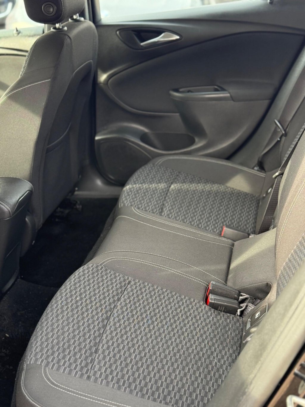 Used Vauxhall Astra 2018 for sale - 77893654: Photo 16