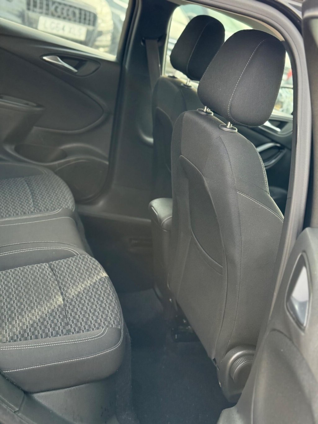 Used Vauxhall Astra 2018 for sale - 77893654: Photo 18