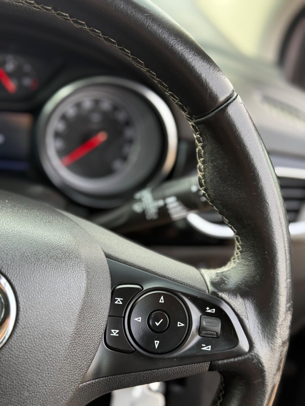 Used Vauxhall Astra 2018 for sale - 77893654: Photo 24