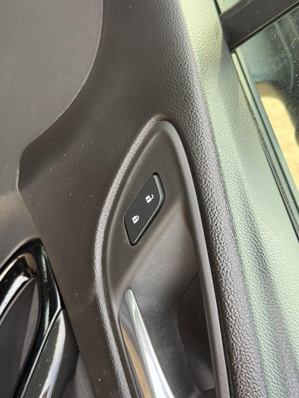 Used Vauxhall Astra 2018 for sale - 77893654: Photo 33