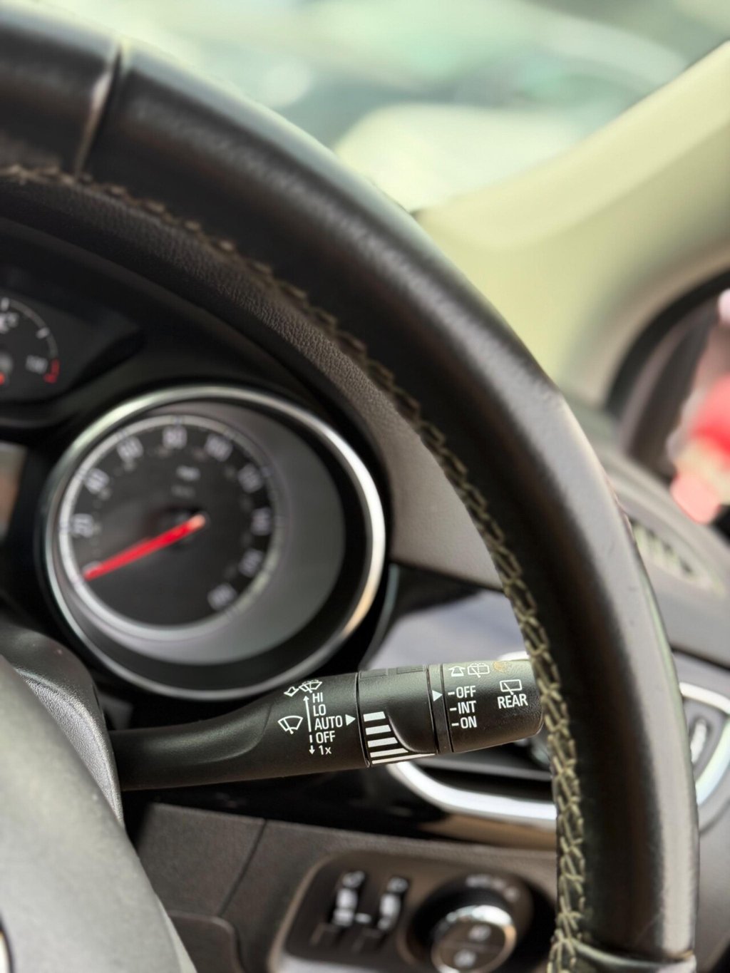 Used Vauxhall Astra 2018 for sale - 77893654: Photo 40