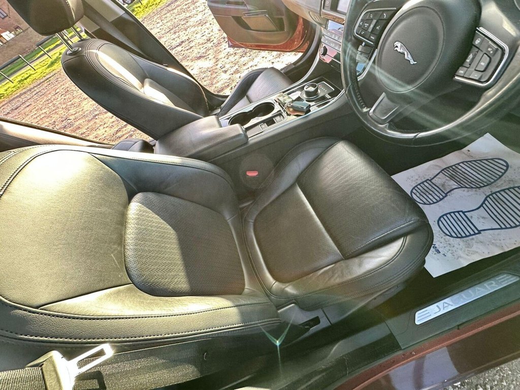 Used Jaguar XE 2016 for sale - 76768735: Photo 15