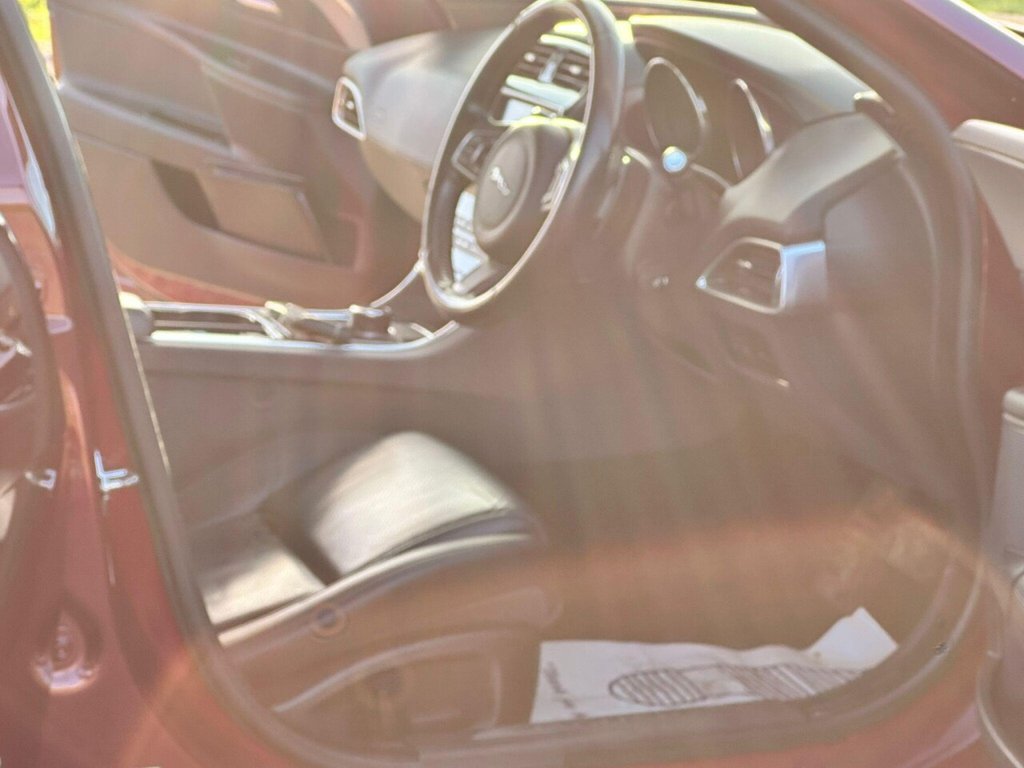 Used Jaguar XE 2016 for sale - 76768735: Photo 22