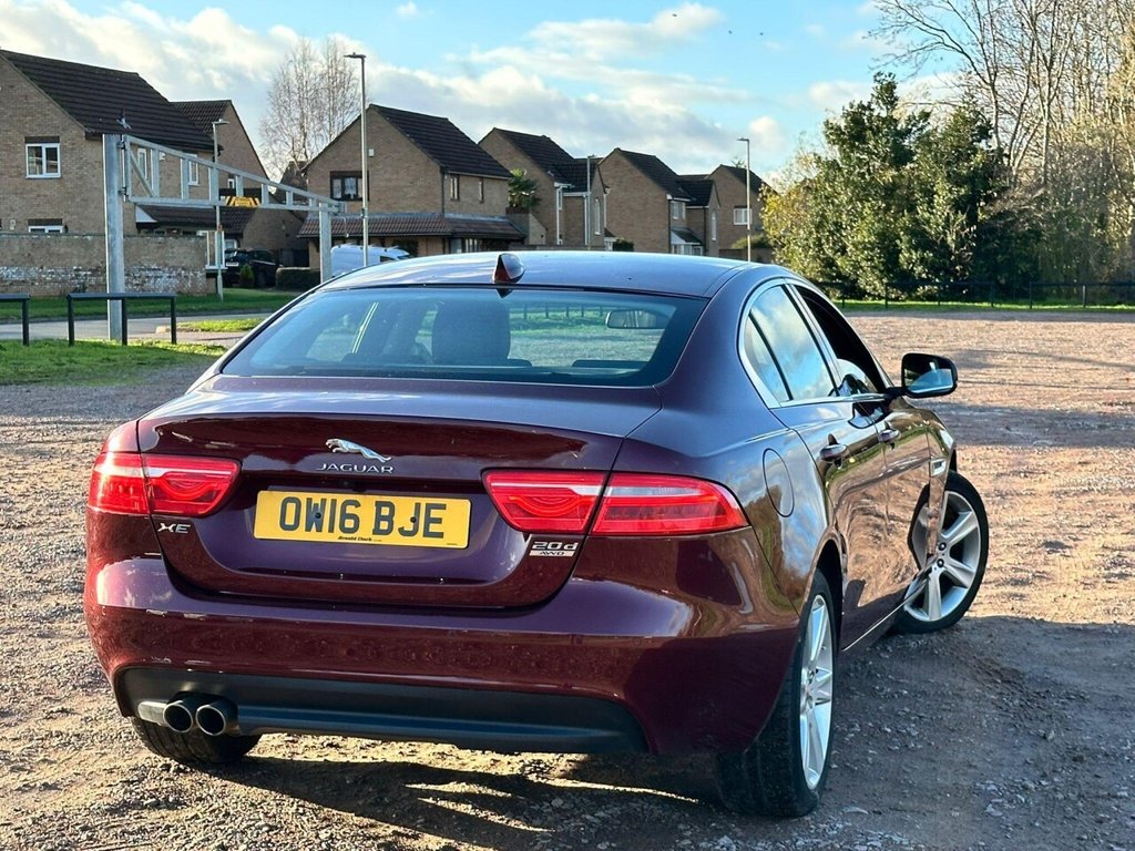 Used Jaguar XE 2016 for sale - 76768735: Photo 8