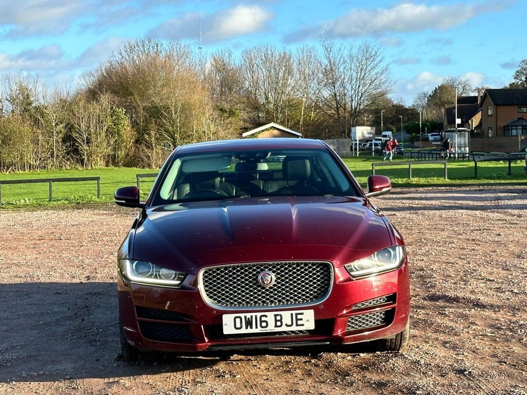 Used Jaguar XE 2016 for sale - 76768735: Photo 9
