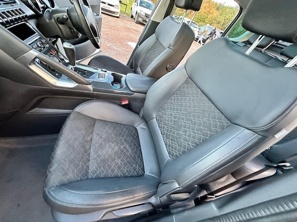 Used Peugeot 3008 2015 for sale - 76185150: Photo 33