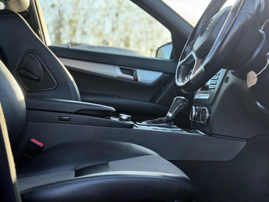 Used Mercedes-Benz C Class 2012 for sale - 77100963: Photo 16