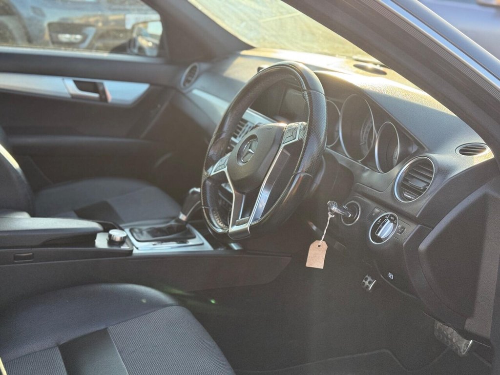 Used Mercedes-Benz C Class 2012 for sale - 77100963: Photo 17
