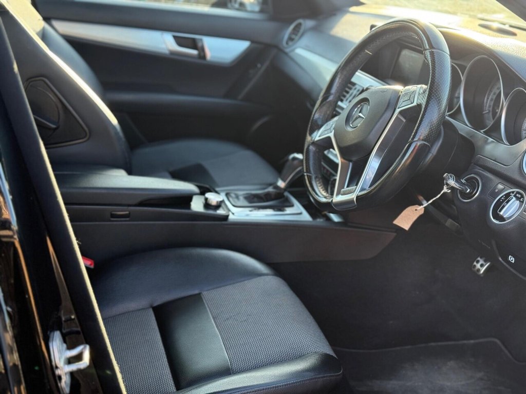 Used Mercedes-Benz C Class 2012 for sale - 77100963: Photo 18