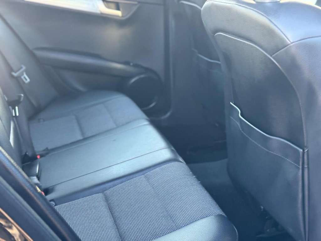 Used Mercedes-Benz C Class 2012 for sale - 77100963: Photo 23