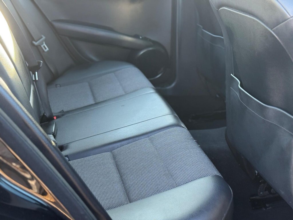 Used Mercedes-Benz C Class 2012 for sale - 77100963: Photo 24