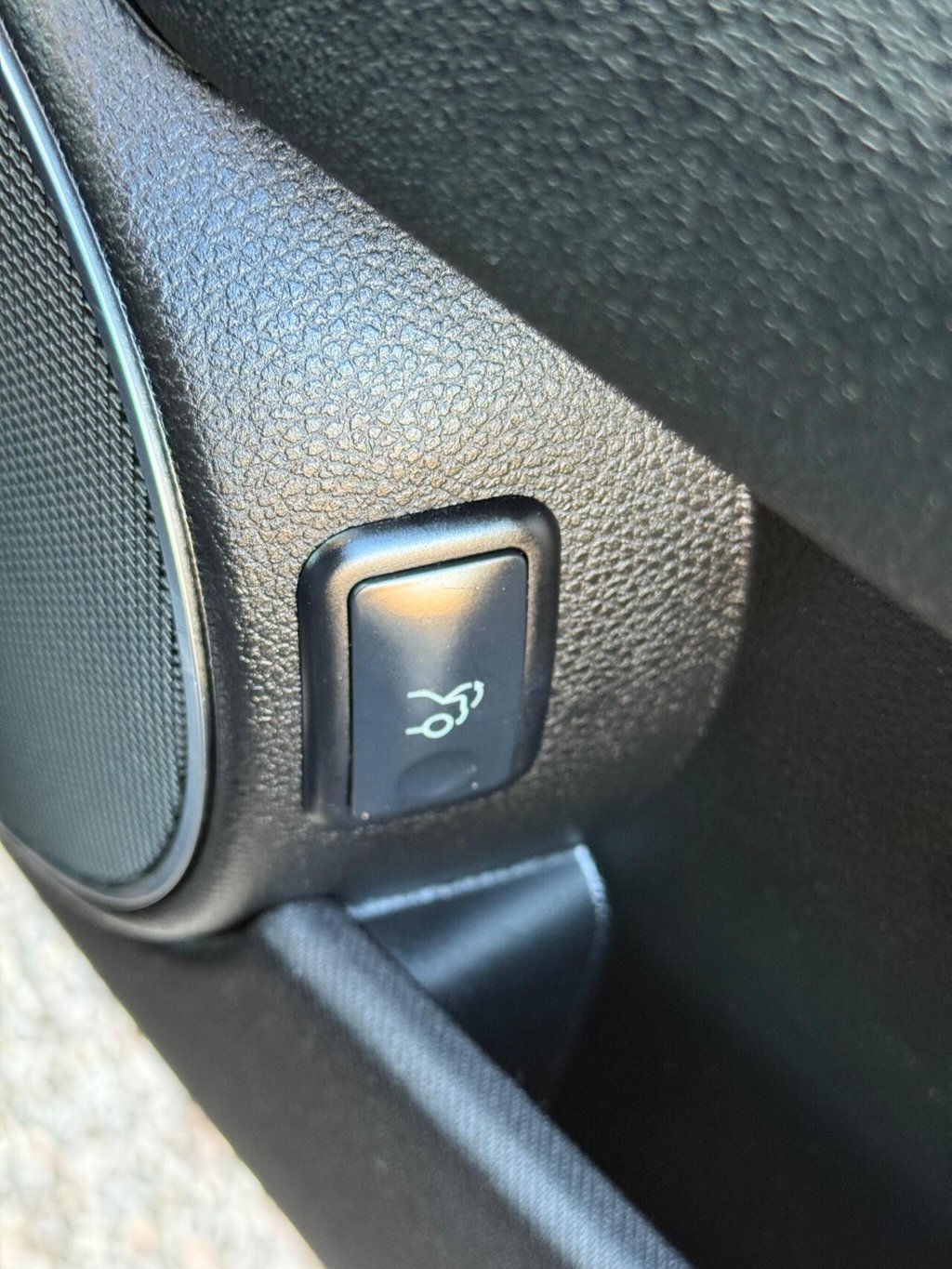 Used Mercedes-Benz C Class 2012 for sale - 77100963: Photo 29