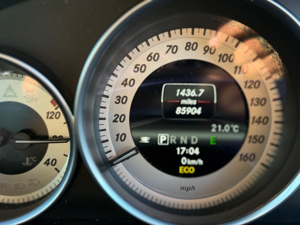 Used Mercedes-Benz C Class 2012 for sale - 77100963: Photo 49