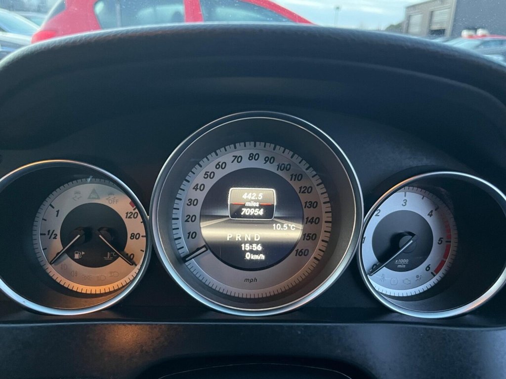 Used Mercedes-Benz C Class 2012 for sale - 76941598: Photo 33