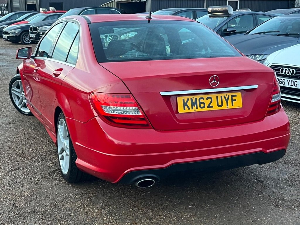 Used Mercedes-Benz C Class 2012 for sale - 76941598: Photo 4