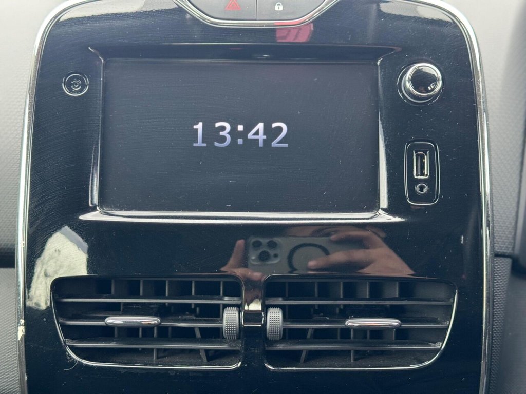 Used Renault Clio 2014 for sale - 77172055: Photo 36