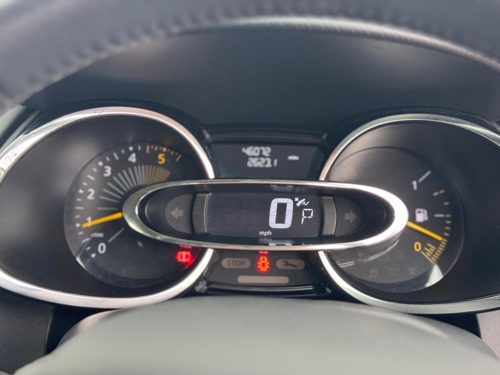 Used Renault Clio 2014 for sale - 77172055: Photo 44