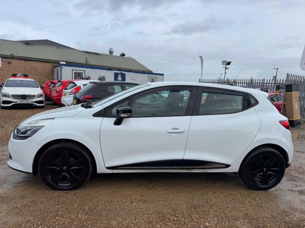 Used Renault Clio 2014 for sale - 77172055: Photo 9