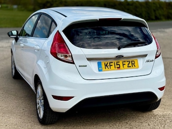 Used Ford Fiesta 2015 for sale - 78288353: Photo