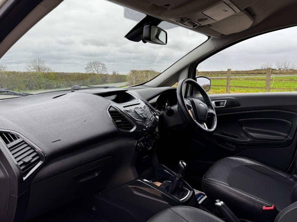 Used Ford Ecosport 2015 for sale - 77898948: Photo 25