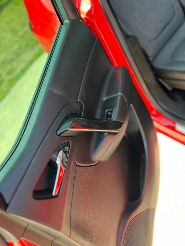 Used Vauxhall Meriva 2015 for sale - 75136263: Photo 28