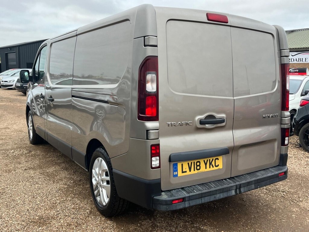 Used Renault Trafic 2018 for sale - 77067554: Photo 11
