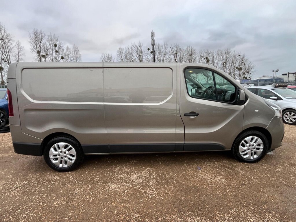 Used Renault Trafic 2018 for sale - 77067554: Photo 14
