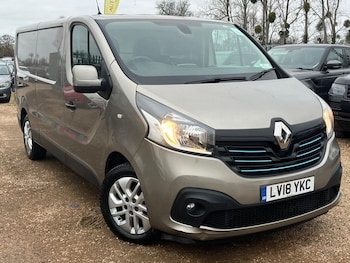 Used Renault Trafic 2018 for sale - 77067554: Photo