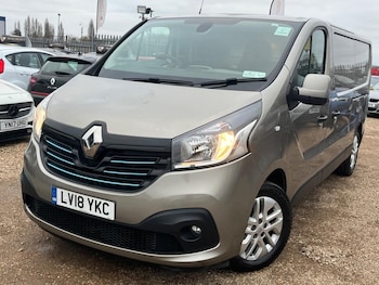 Used Renault Trafic 2018 for sale - 77067554: Photo