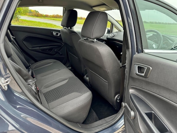 Used Ford Fiesta 2014 for sale - 76261414: Photo 29