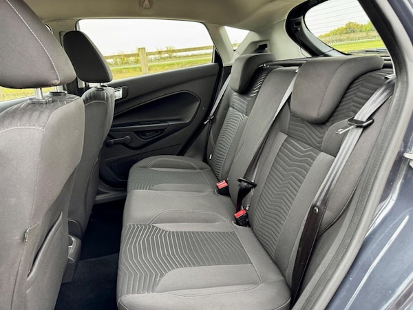 Used Ford Fiesta 2014 for sale - 76261414: Photo 32