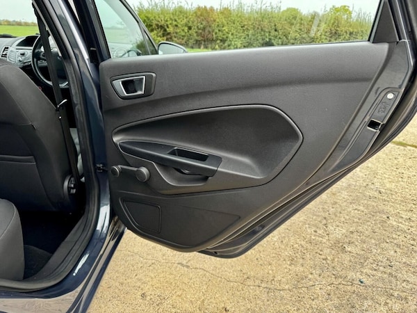 Used Ford Fiesta 2014 for sale - 76261414: Photo 35
