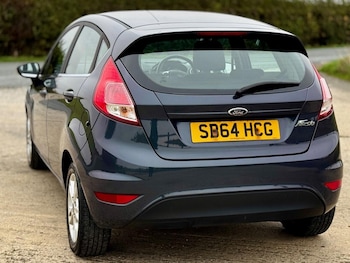 Used Ford Fiesta 2014 for sale - 76261414: Photo 3