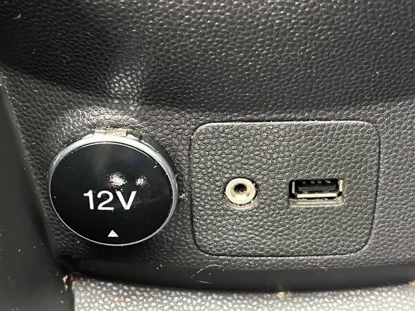 Used Ford Fiesta 2015 for sale - 76245421: Photo 14