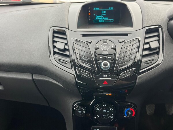 Used Ford Fiesta 2015 for sale - 76245421: Photo 17
