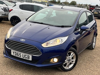 Used Ford Fiesta 2015 for sale - 76245421: Photo 2