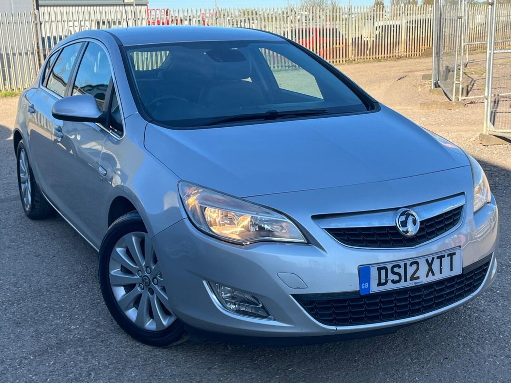 Used Vauxhall Astra 2012 for sale - 78167286: Photo 5