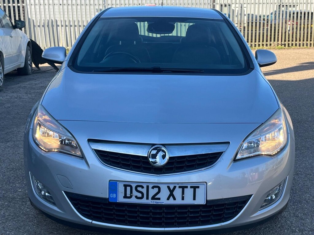 Used Vauxhall Astra 2012 for sale - 78167286: Photo 8