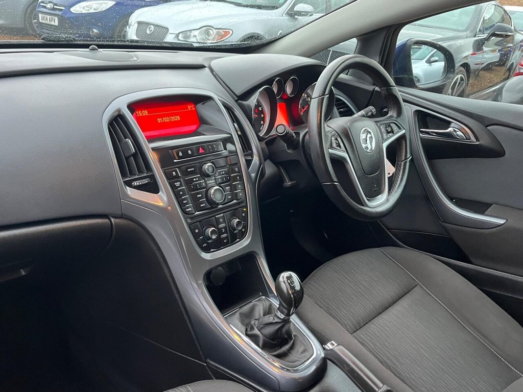 Used Vauxhall Astra GTC 2014 for sale - 77401355: Photo 23