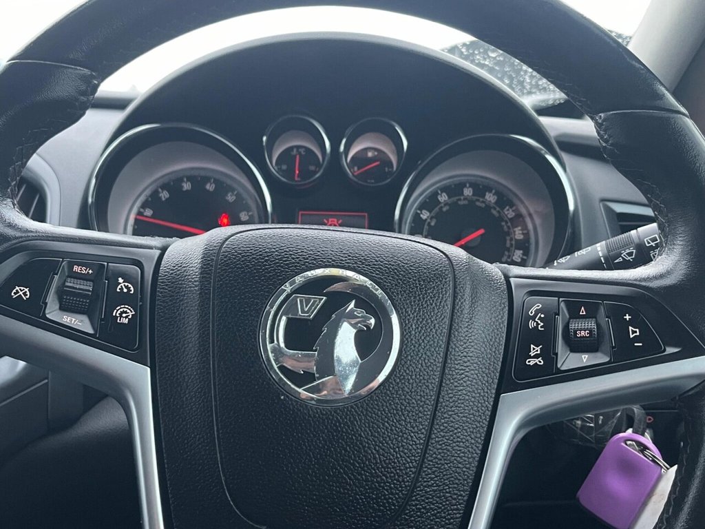 Used Vauxhall Astra GTC 2014 for sale - 77401355: Photo 32