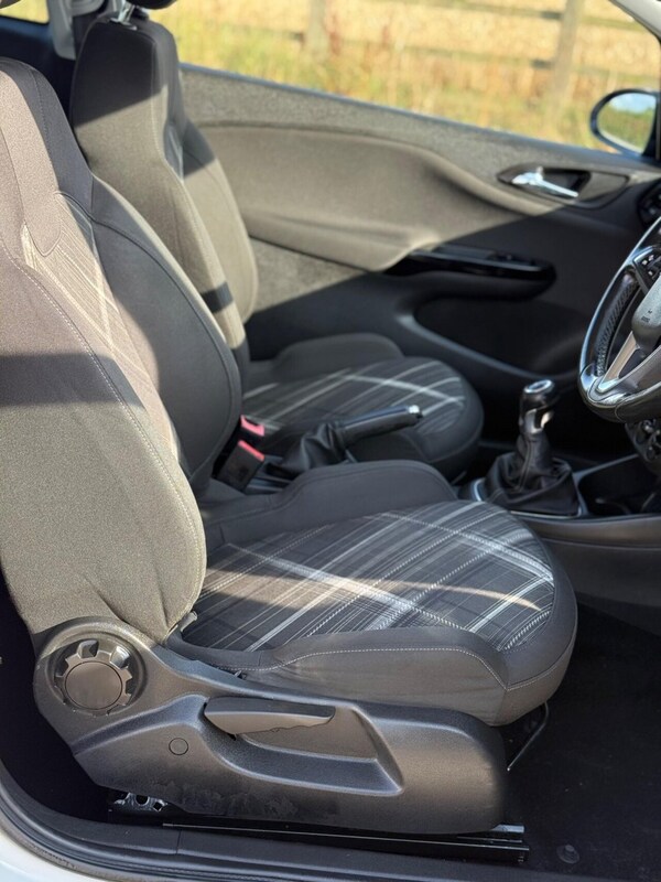 Used Vauxhall Corsa 2015 for sale - 75321024: Photo 14