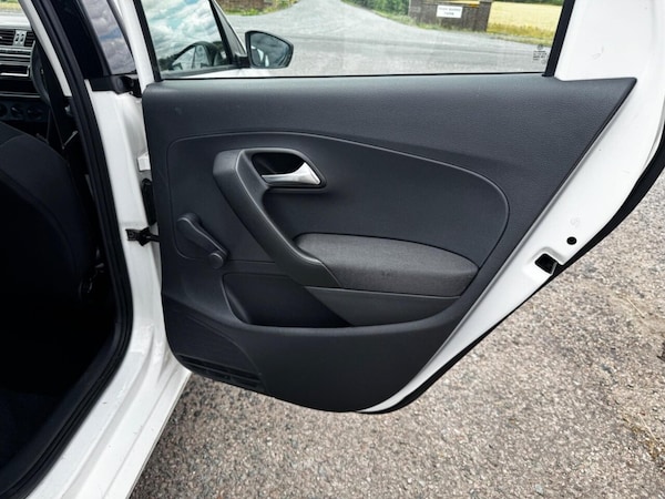 Used Volkswagen Polo 2012 for sale - 75194494: Photo 35
