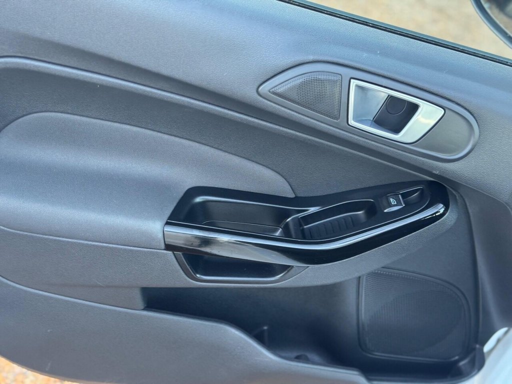 Used Ford Fiesta 2013 for sale - 76797778: Photo 30